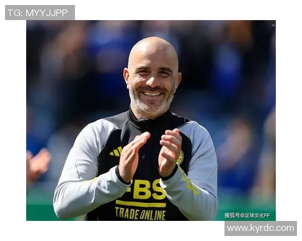 中场足球球星全名揭秘及其职业生涯与贡献分析