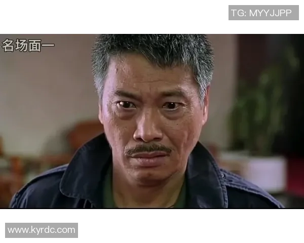 少林足球星爷倒地经典镜头重现笑料不断引爆观众笑声